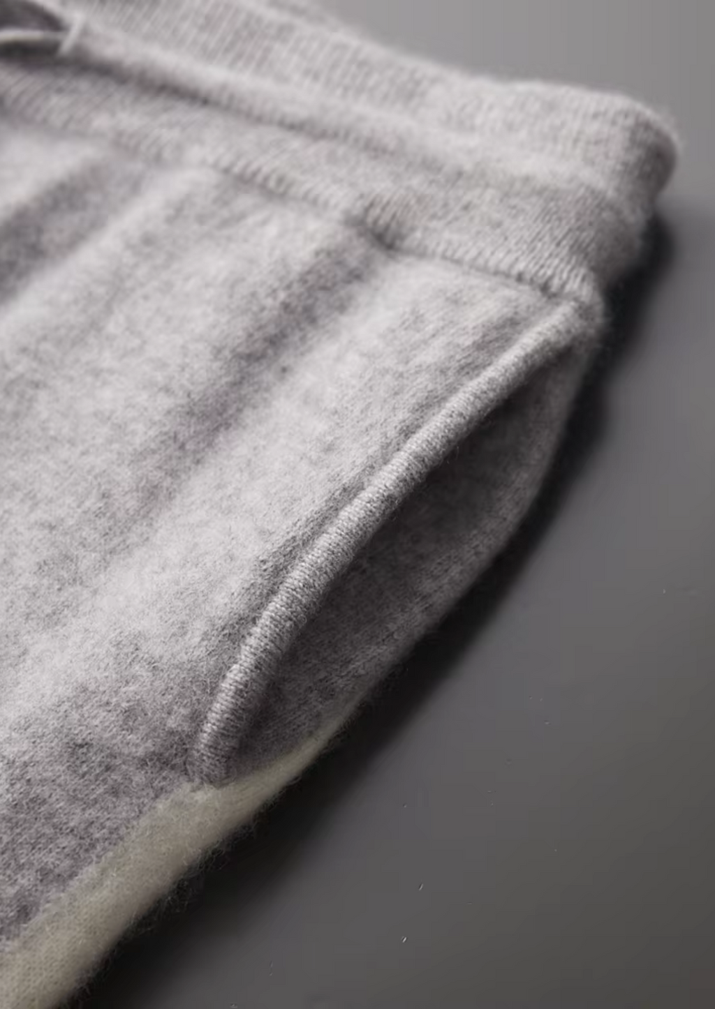 PREMIUM CASHMERE LEISURE SET